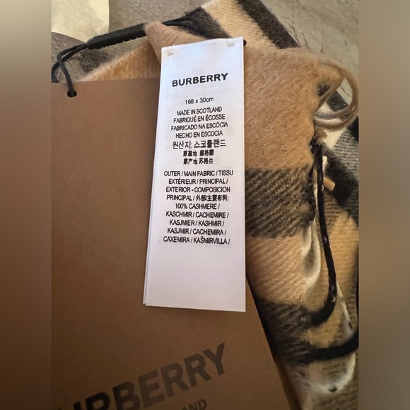 New Burberry check classic cashmere scarf unisex scarf - Picture 13 of 16